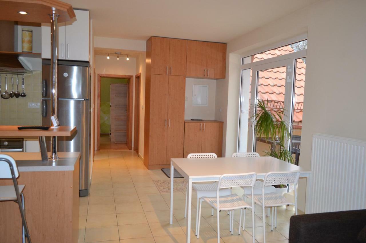 Elizabet Apartment *